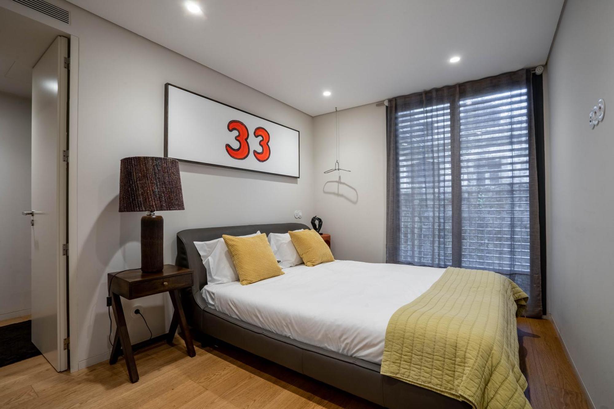 Primrose 1Br Delight W Parking By Lovelystay Porto Exterior photo